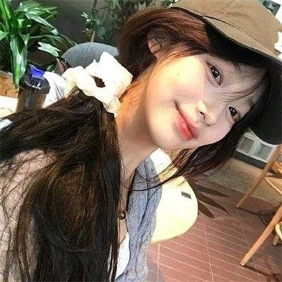裸露之吻